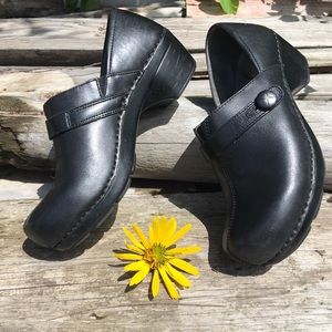 dansko solstice clog in black size 9.5/10 (40)